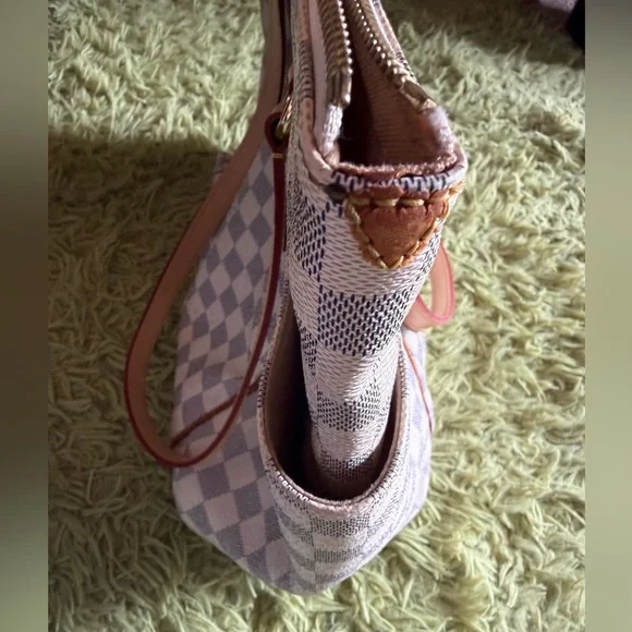 Louis Vuitton Damien Azur Totally MM WITH Dust Bag - Picture 15 of 16